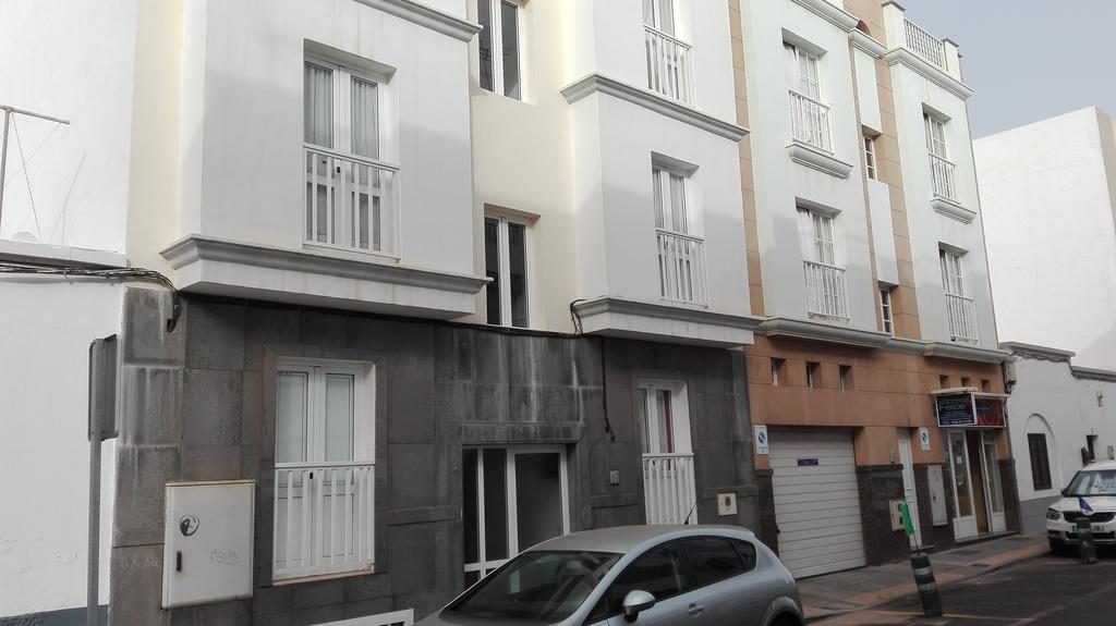 Lanzarote Central Apartments Arrecife  Exterior photo